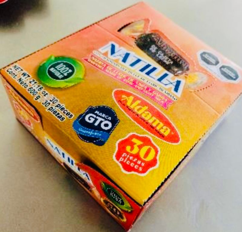 Display Natillas de Leche (Box with 12 display box of 30pc of 20g each)
